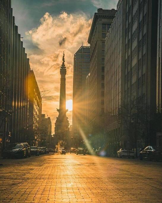 Cozysuites L 1Br, Monument Circle, Indy Indianapolis Buitenkant foto