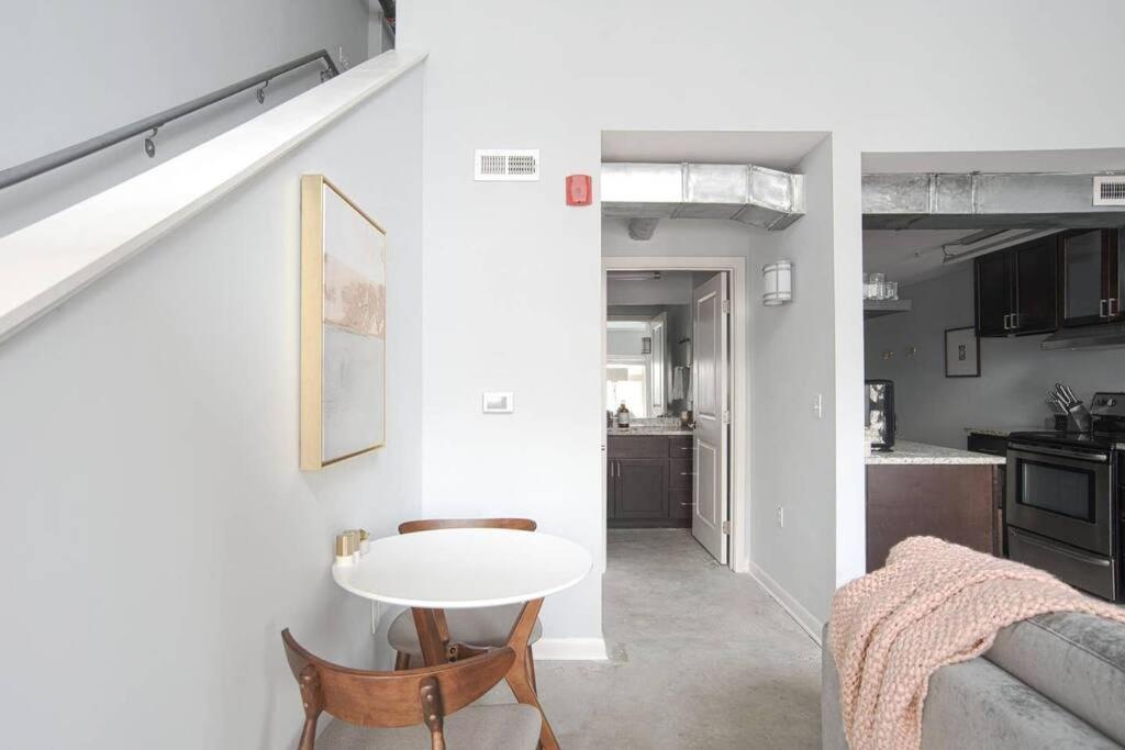 Cozysuites L 1Br, Monument Circle, Indy Indianapolis Buitenkant foto