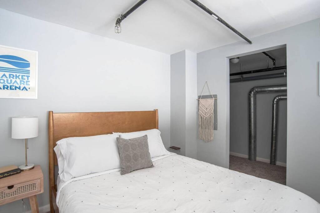 Cozysuites L 1Br, Monument Circle, Indy Indianapolis Buitenkant foto