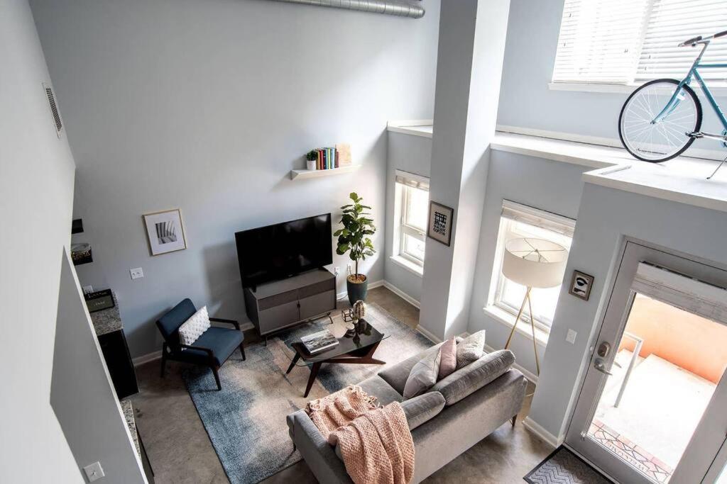 Cozysuites L 1Br, Monument Circle, Indy Indianapolis Buitenkant foto